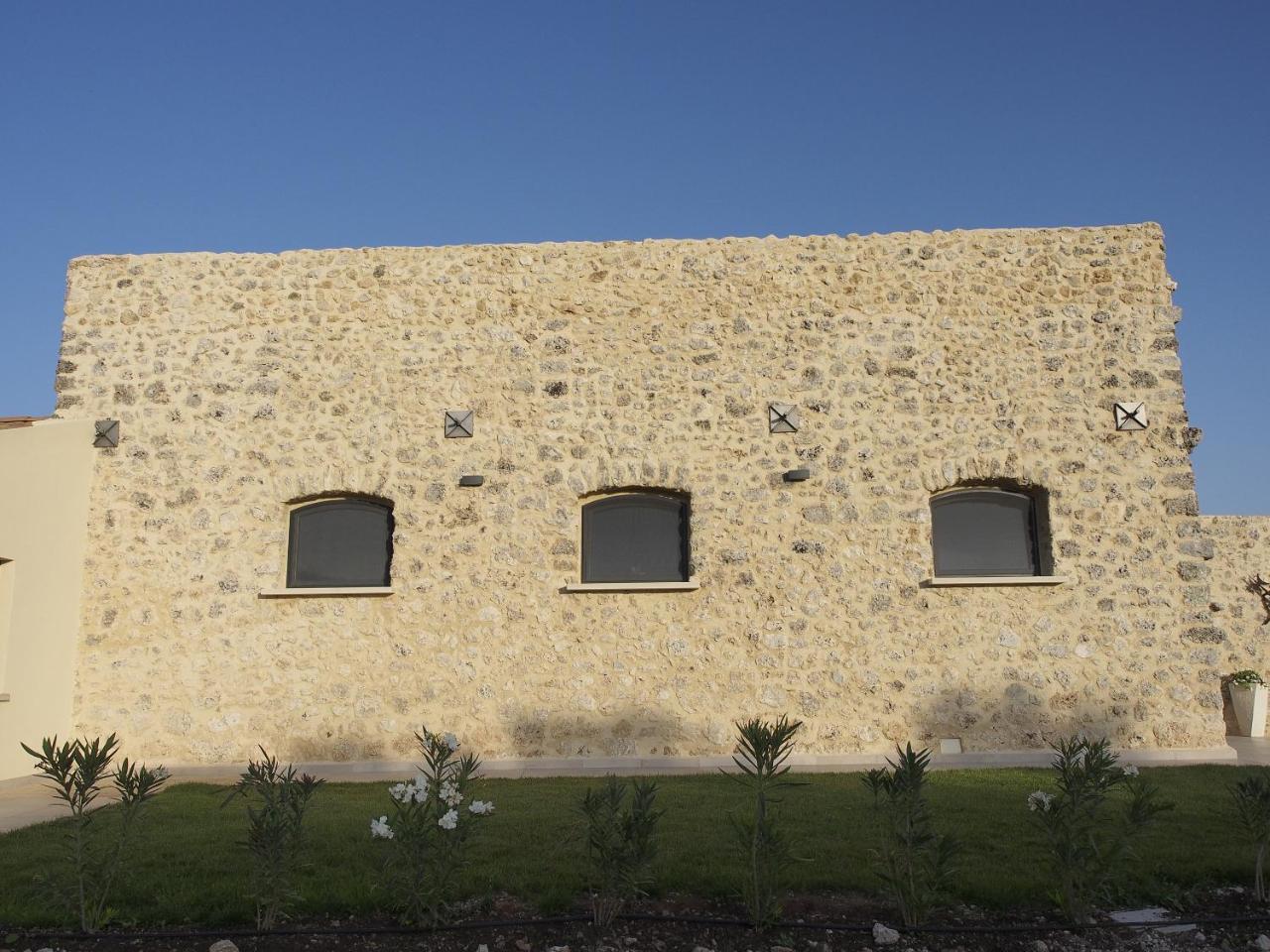 La Foresteria Di Golden Grapes Naro Kültér fotó